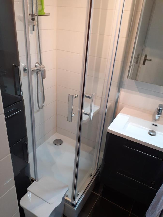 Helios 32, T2 Climatise, Parking, 500M Plage Agde Luaran gambar